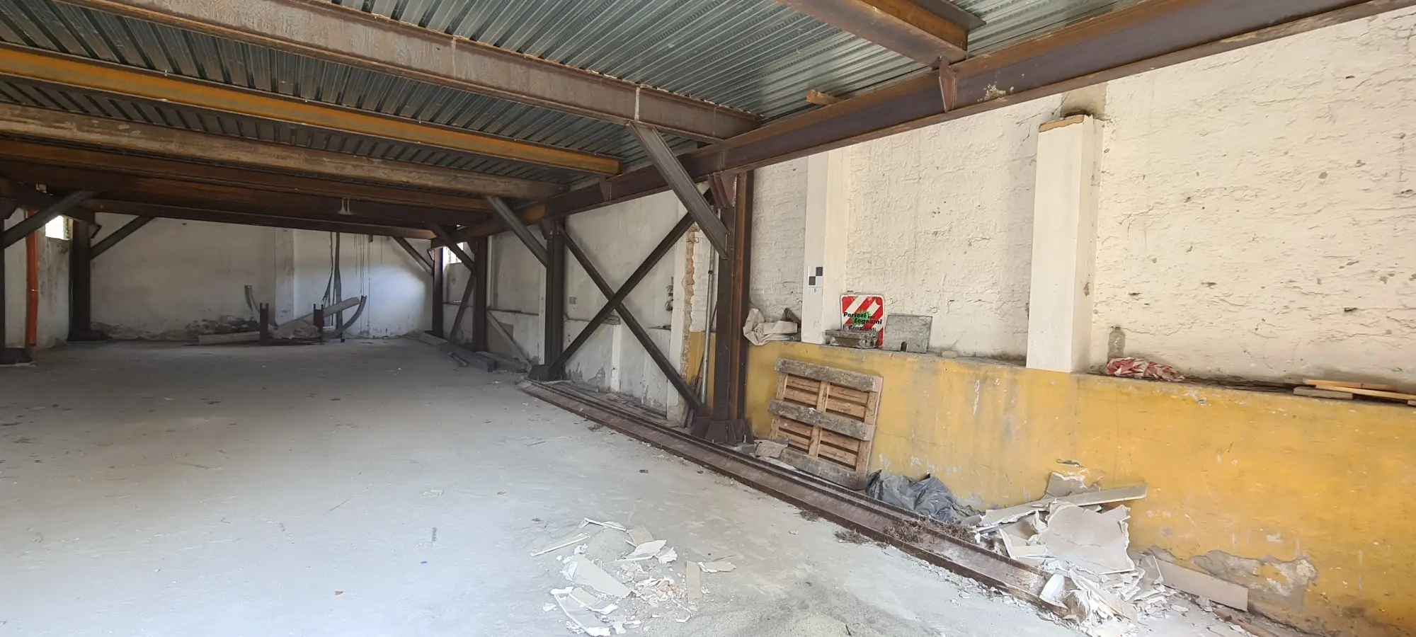 costruzione capannoni in ferro modena