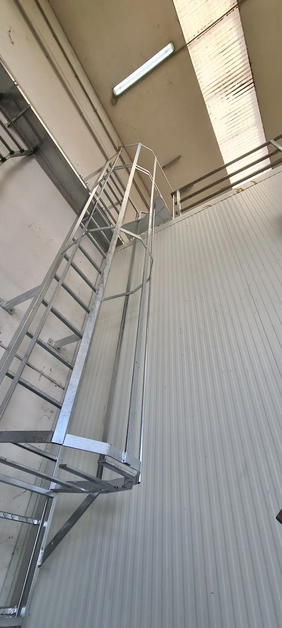 scale in ferro zincato per esterni reggio parma