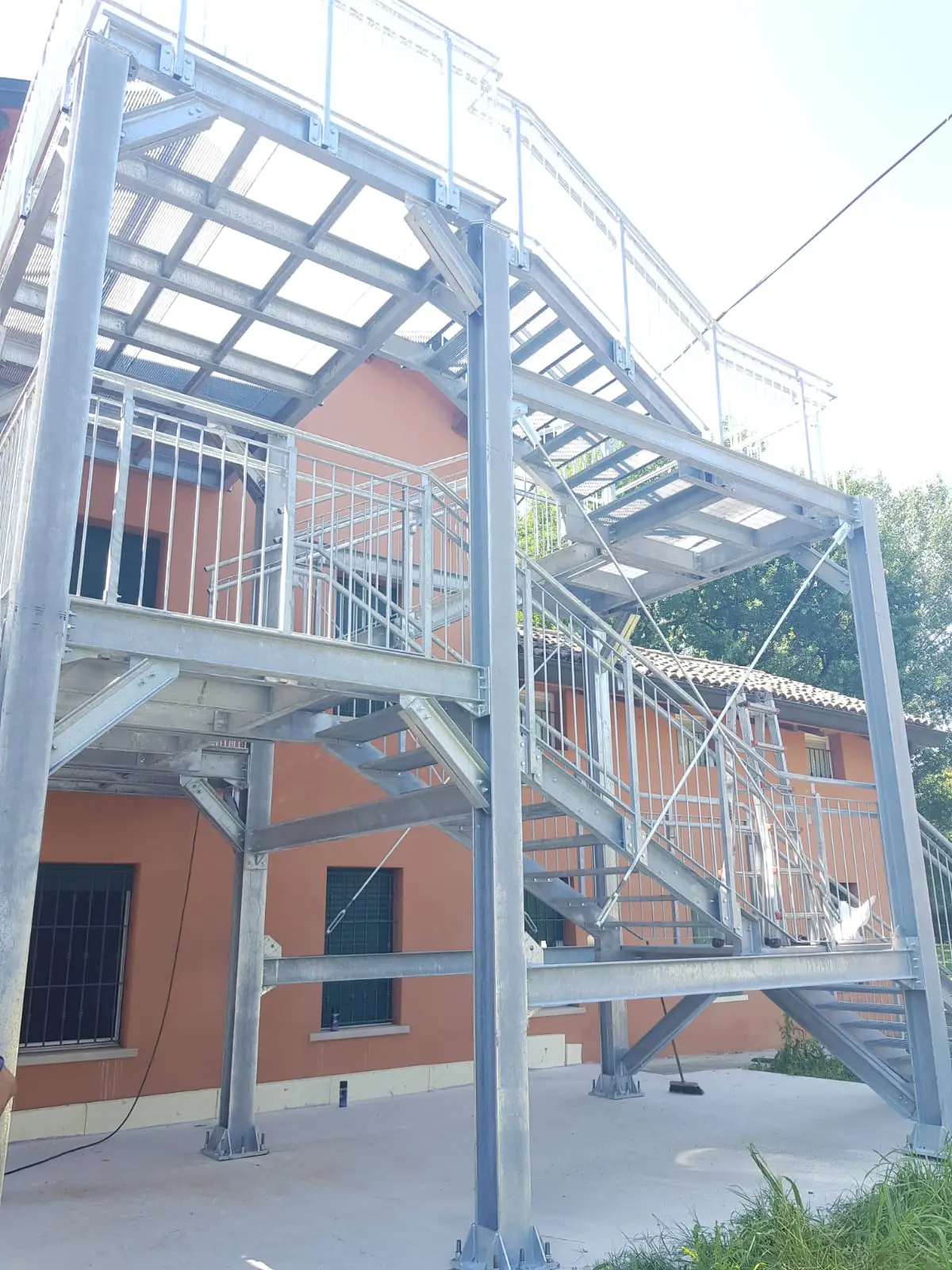 scale in ferro zincato per esterni reggio parma